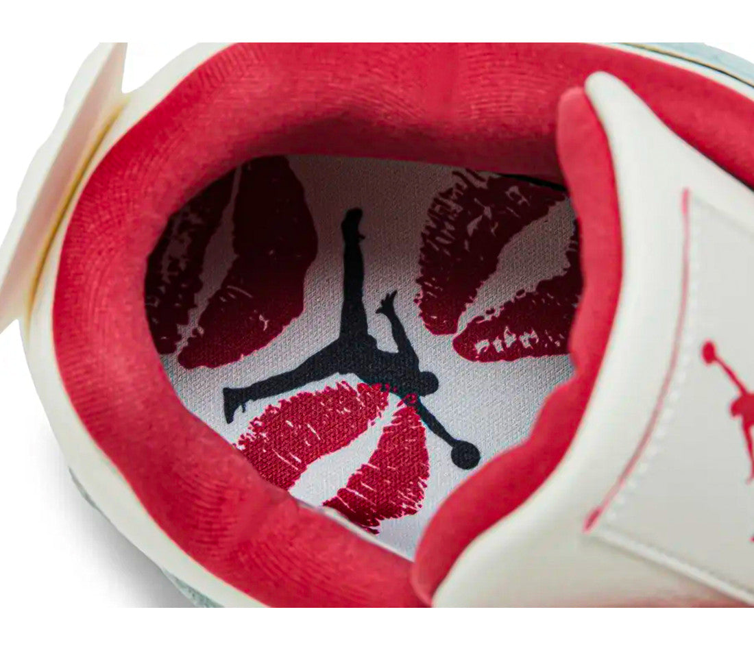 Air Jordan 4 Retro Valentine's Day Sierra Red (W)