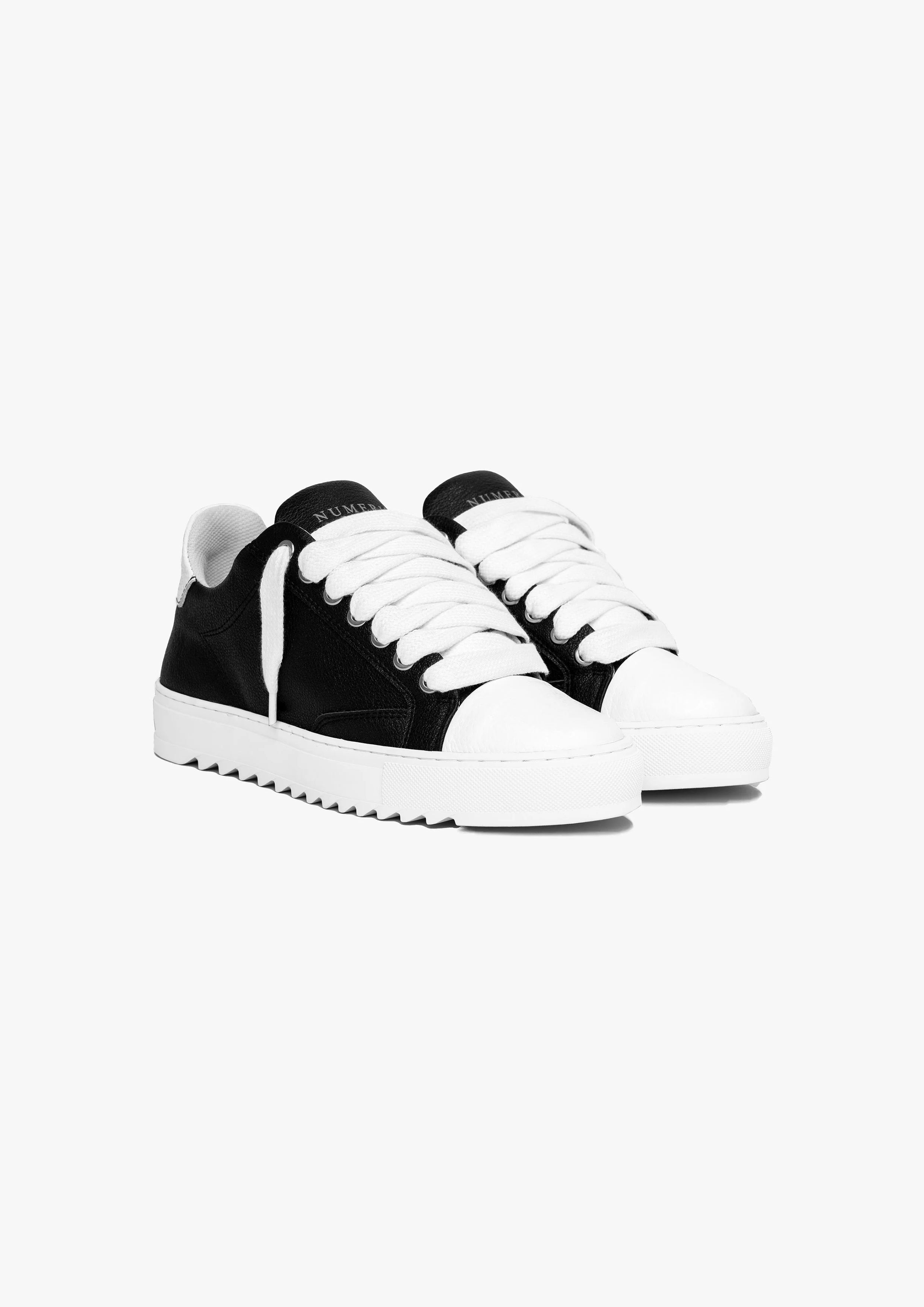 Atelier - Acrylic Black Leather