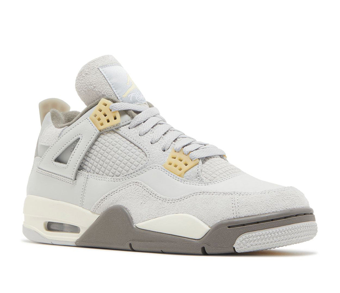 Air Jordan 4 Retro SE Craft Photon Dust