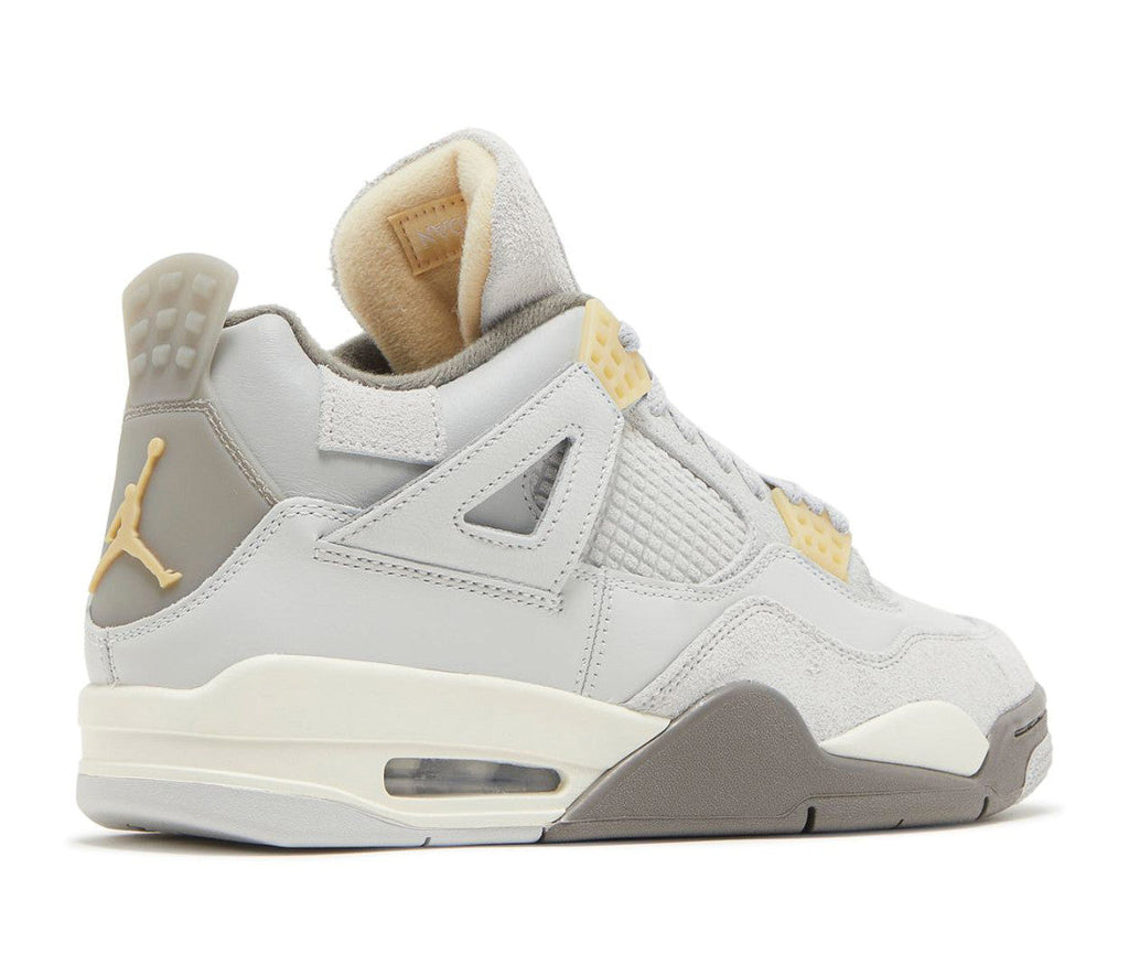 Air Jordan 4 Retro SE Craft Photon Dust