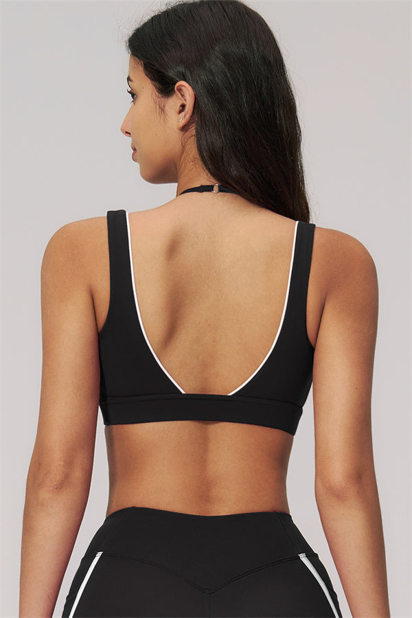 The Clarity Contour Line Sports Bra Shorts 2-Piece Set